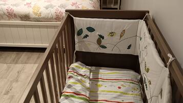 5 chambres, fer et planche Ă repasser, Wi-Fi gratuit, draps fournis