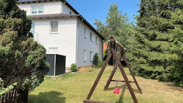 Childrenâs area