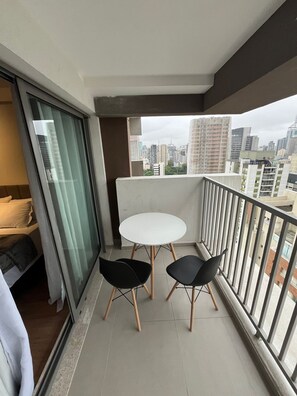 Apartment | Lanai (Veranda)