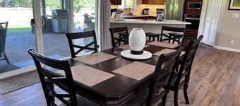 ESCAPE TO YOUR DREAM; Nature, Comfort & Tranquility Await!