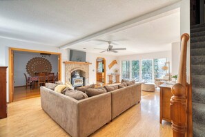 TV, fireplace, DVD player, table football