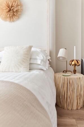 3 habitaciones, tabla de planchar con plancha y wifi gratis