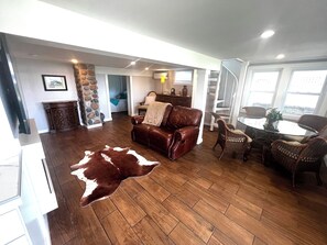 Smart-TV og DVD-spiller