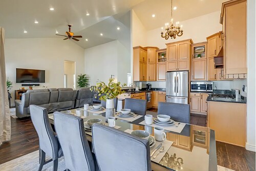 Secluded 16-acre Ranch House near Red Fleet, Steinaker & Flaming Gorge