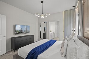 7 habitaciones, tabla de planchar con plancha, wifi y ropa de cama