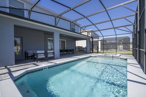 Beheizter Pool