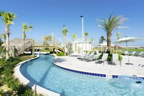 Beheizter Pool