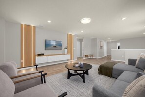 Smart TV - Last Minute Disney! Private Pool, Hot Tub, Game Room & Themed Bedrooms. Book Now! #125759 (Orlando)