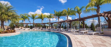 Beheizter Pool