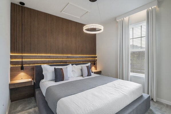 8 bedrooms, iron/ironing board, WiFi, bed sheets - Last Minute Disney! Private Pool, Game Room & Themed Bedrooms. Book Now! #120787 (Orlando)