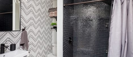 Shower, towels