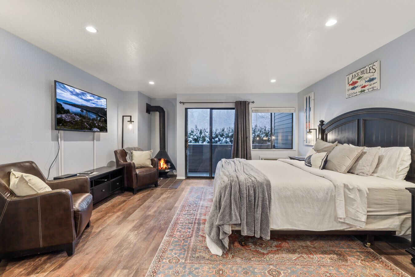 Lit parapluie, Wi-Fi gratuit, draps fournis