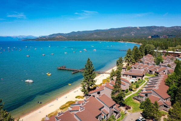 Beach nearby - Lakeland Hotel Style Studio Condo - Prime Location (South Lake Tahoe)