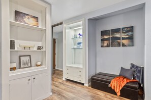 Interior - Lakeland Hotel Style Studio Condo - Prime Location (South Lake Tahoe)