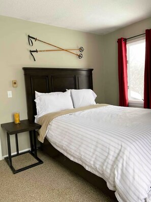 2 chambres, fer et planche Ă repasser, Wi-Fi gratuit, draps fournis