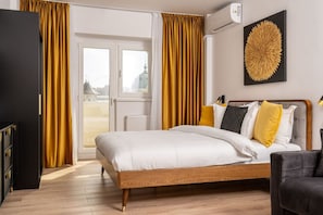 1 dormitorio, escritorio, tabla de planchar con plancha y wifi gratis