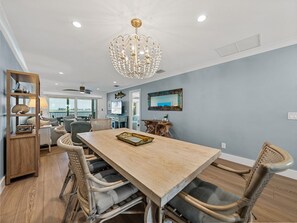 Dining - Experience luxury at Unit 84, a stunning 2-bedr 2-bath Gulf view condo in Boca Grande (Boca Grande)