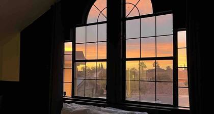 Spacious 4-bedroom house with AC and WiFi in pleasant El Paso