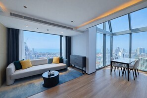 Duplex, 1 Bedroom (Suite, Mountain Bay) | Living area | 43-inch Smart TV with cable channels - Beverly Mountain Bay, Trademark Collection By Wyndham (Pattaya)