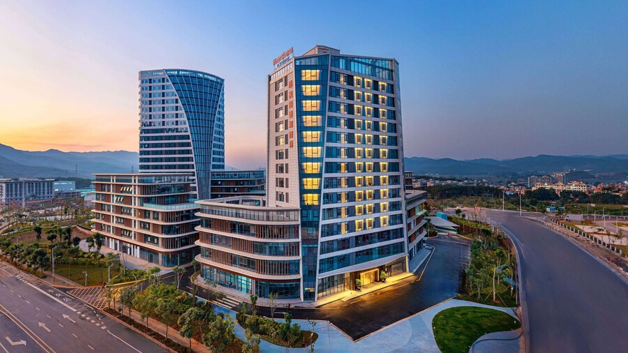 Hawthorn By Wyndham Jinghong Mengyang