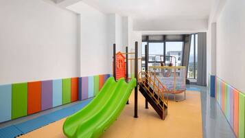 Spielezimmer