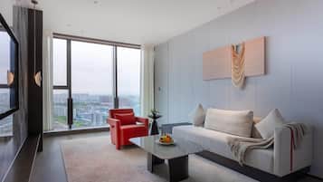 Executive Suite | Soundproofing, iron/ironing board