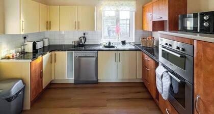 Lowal House - UK46054