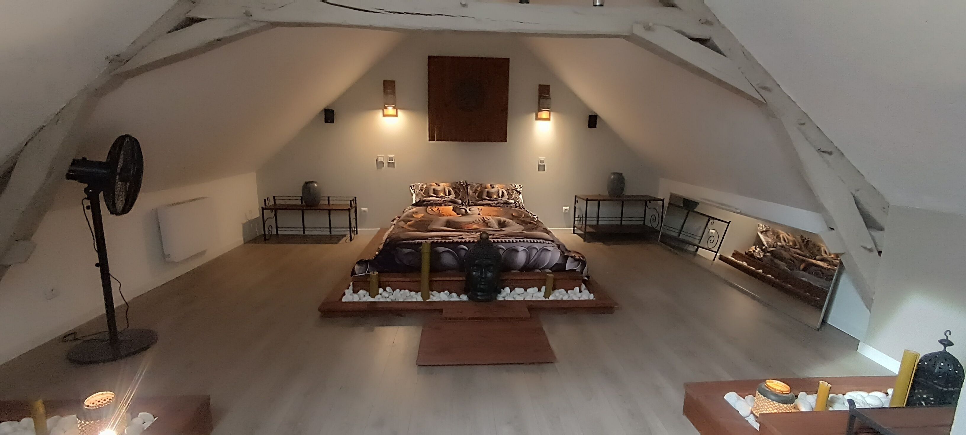 3 bedrooms, iron/ironing board, internet, bed sheets