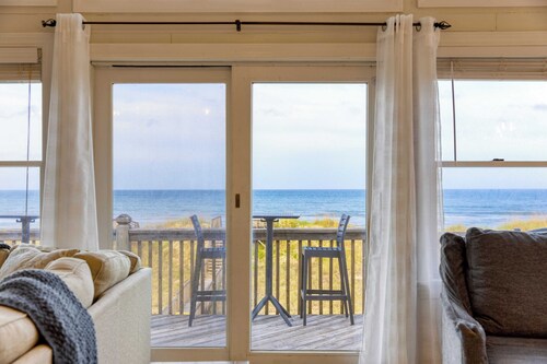 Sleeps 28 Beachfront w/ Pool, Hot Tub, Game Room Atlantic Watch by Avantstay
