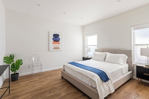 2 Schlafzimmer, Schreibtisch, Bügeleisen/Bügelbrett, kostenloses WLAN