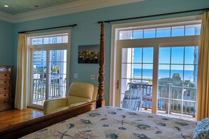 6 bedrooms, iron/ironing board, free WiFi, bed sheets