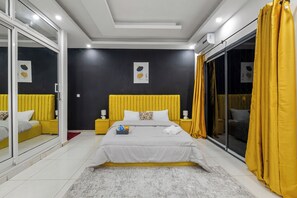 2 bedrooms, iron/ironing board, travel crib, WiFi