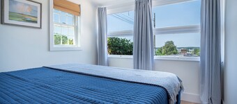 Private Two-Bedroom Cottage