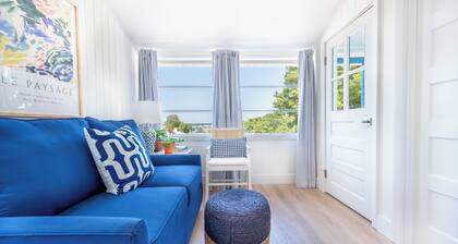 Private Cottage at Marina Bay