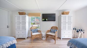 2 chambres, bureau, Wi-Fi gratuit, draps fournis