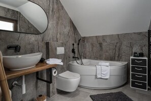 Haartrockner, Seife, Toilettenpapier