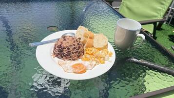 Servicio de comidas en la habitación