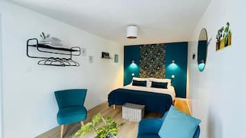 1 bedroom, iron/ironing board, WiFi, bed sheets