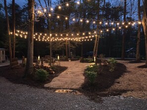 Property grounds - Creekside Tiny house in fantastic Monteagle! Quick hike to waterfall!  (Monteagle)