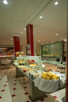 Free daily self-serve breakfast