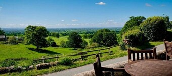 Stylish one bedroom garden suite