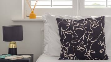 1 bedroom, iron/ironing board, Internet, bed sheets