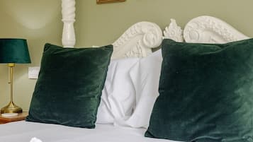 Silitysrauta/-lauta, internet, vuodevaatteet