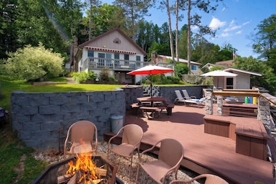 5 min to Colgate, Pet Friendly, Sleeps 6