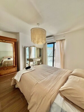3 bedrooms, iron/ironing board, WiFi, bed sheets - Colonial upscale maison close to vineyards (Luján de Cuyo)