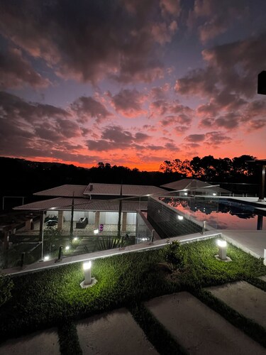 House with Gated Community, Swimming Pool and Nature View, Ibiuna 