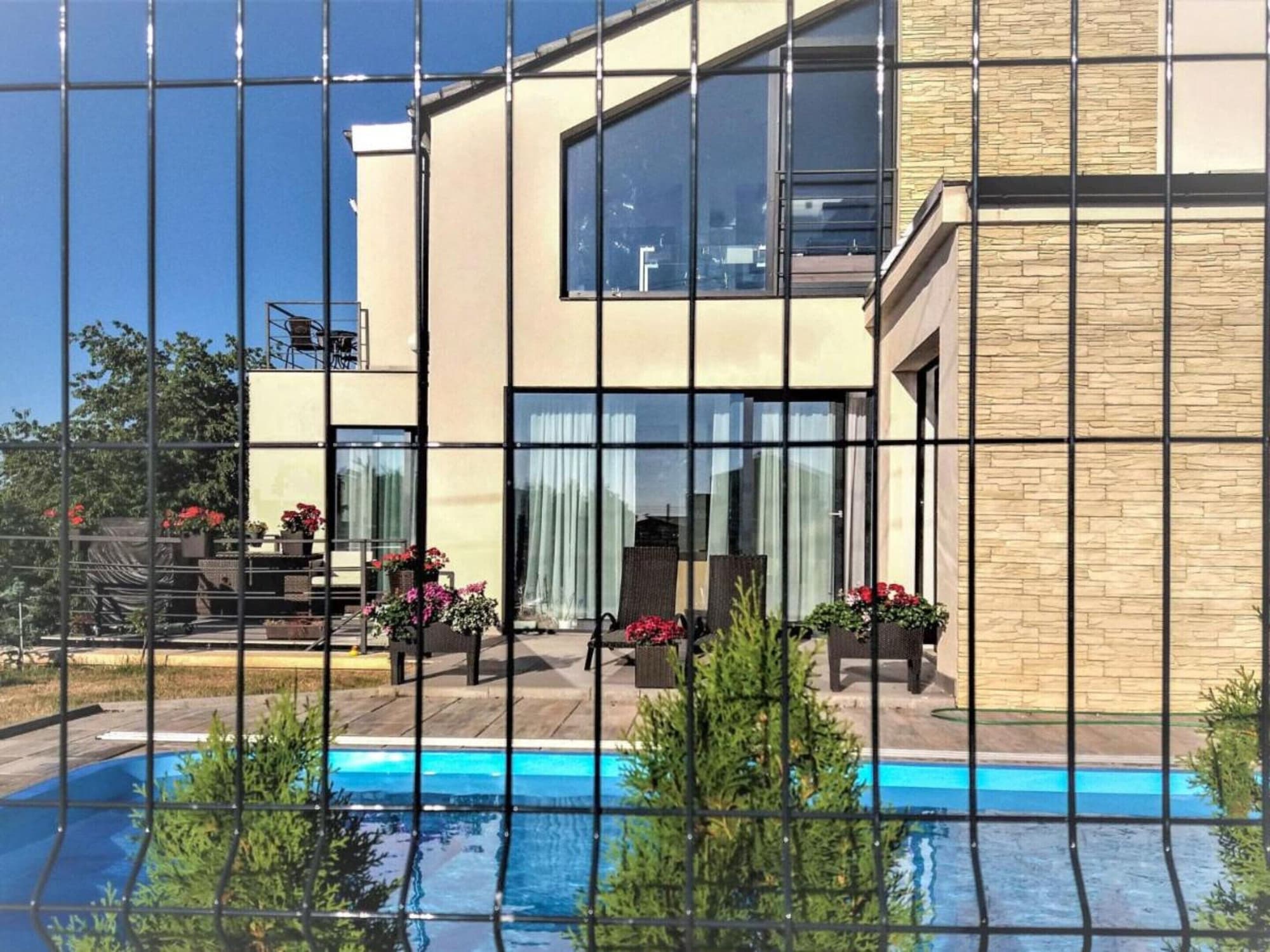 2 Star Hotels