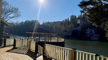 Enceinte de lâhĂ©bergement