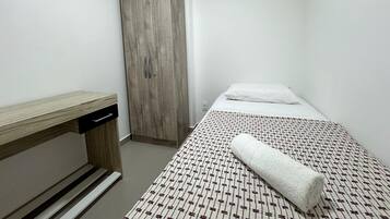 Perhehuoneisto | 2 makuuhuonetta, ilmainen Wi-Fi, vuodevaatteet