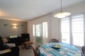 아파트 | 다이닝